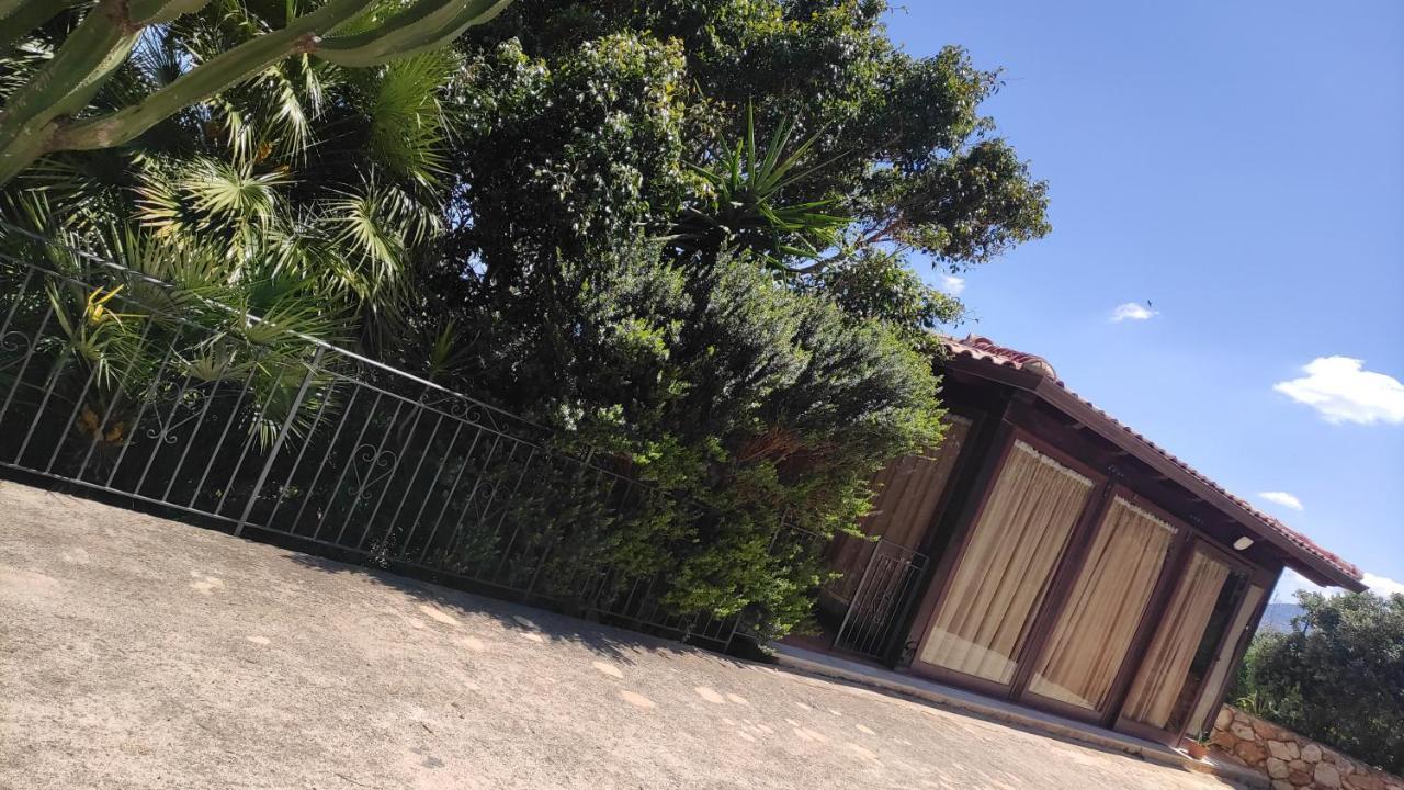 Villa In Vetro Castellammare del Golfo Luaran gambar
